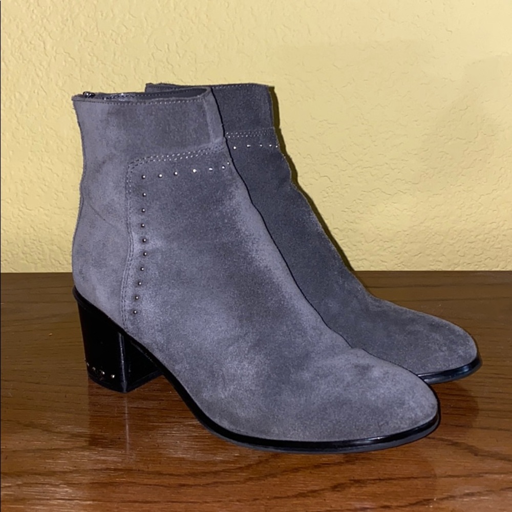 Booties - Picture 2 of 7